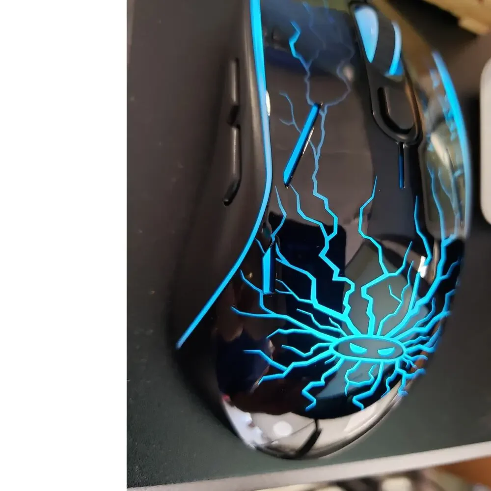 MAGEGEE G6 Wired Gaming Mouse with LED Backlight (Black with Lightning Pattern)